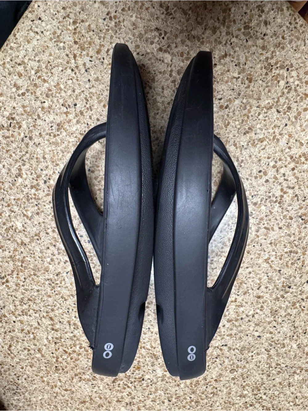 OOFOS comfort focused
